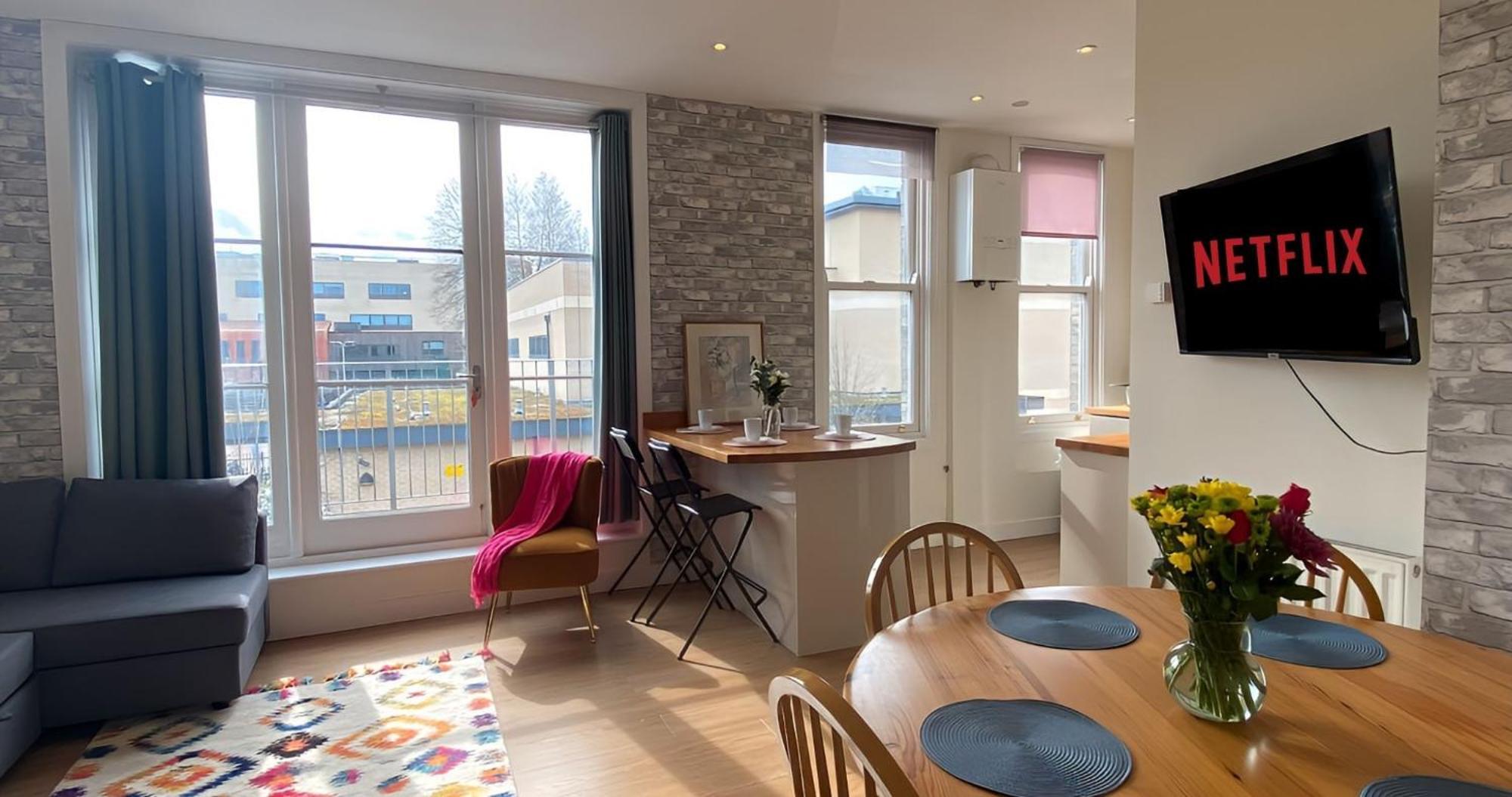 Cambridge Stays Diamond 2Br Apartment-Central-Parking-Walk To City & Train Station Esterno foto